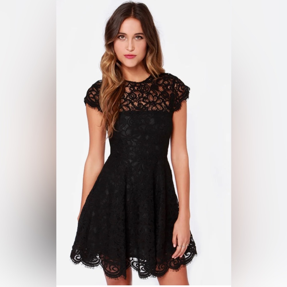 BB Dakota Rylin Black Lace Dress.   0